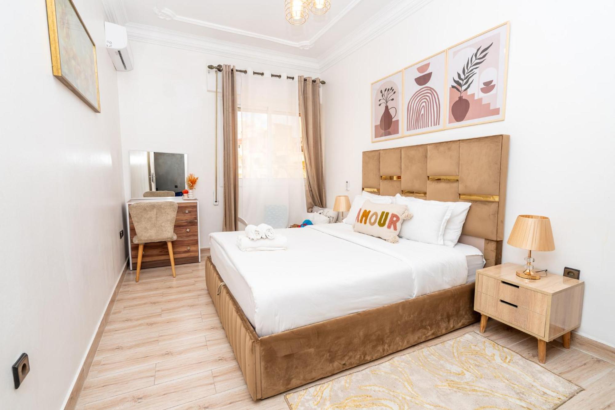 Appartement Ensolleille Au Coeur De Tanger Exterior foto